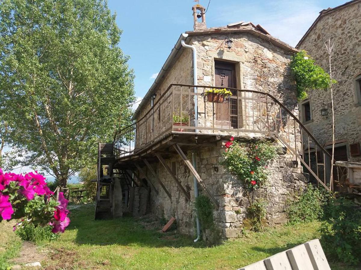 B&B Poppi - Podere Casina Rossa - Bed and Breakfast Poppi