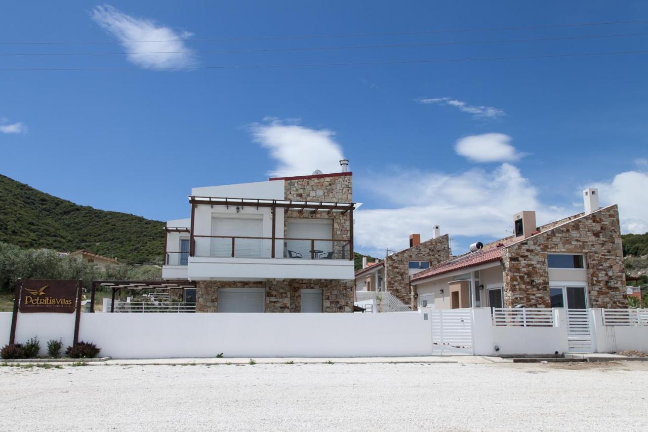 Petritis Villas - Bed and Breakfast