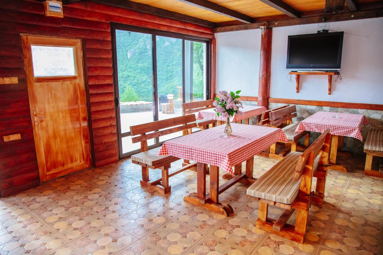 Guesthouse Madzarevic - B&B