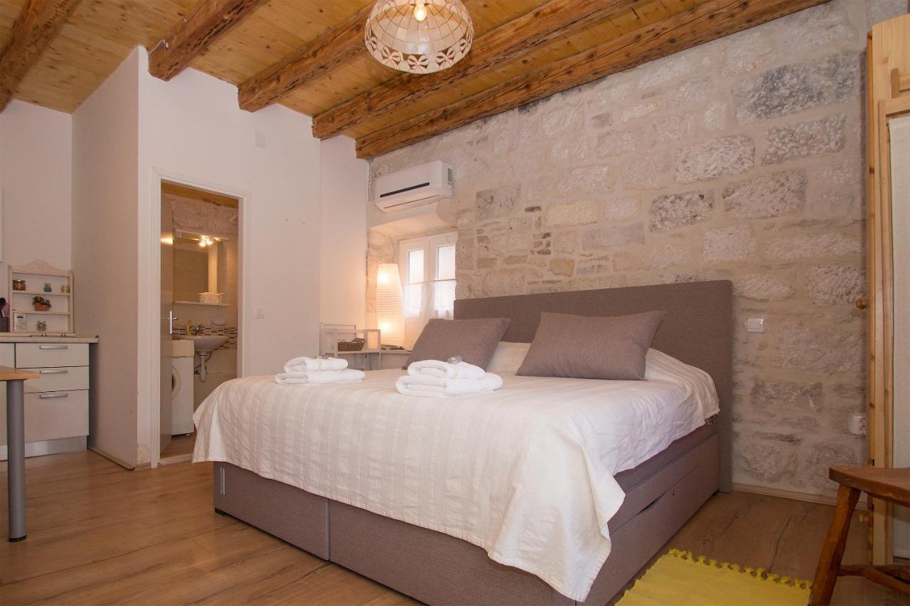 Apartments Stelina