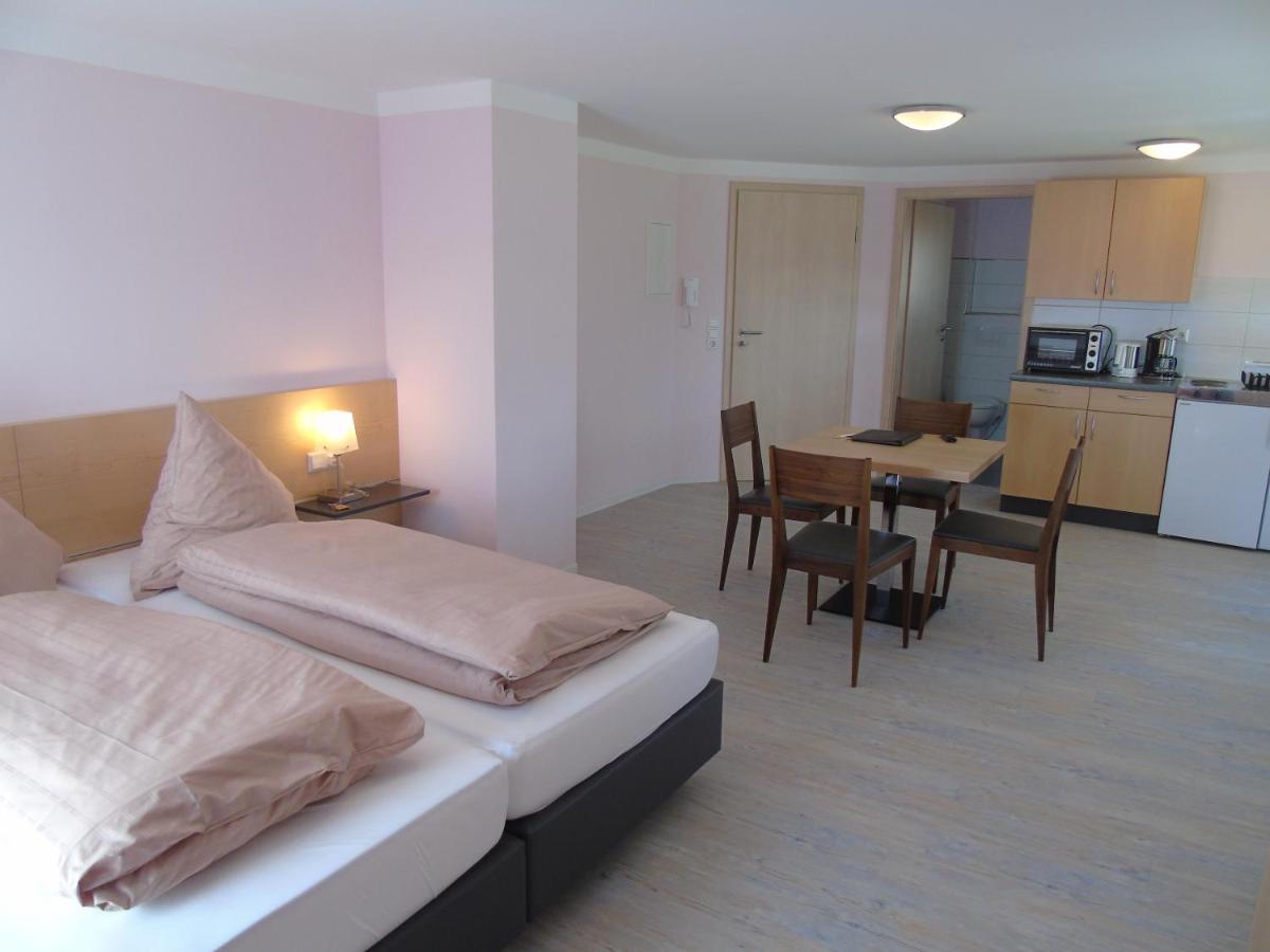 B&B Bretzfeld - Wein- Appartements Borth - Bed and Breakfast Bretzfeld