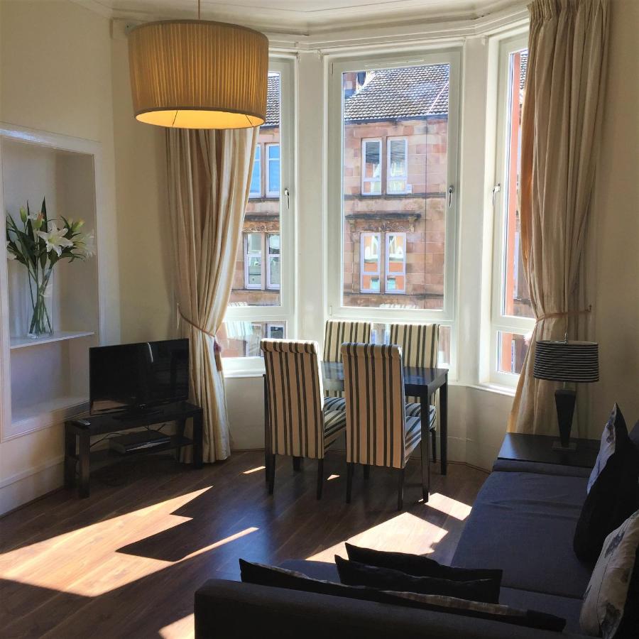 Trefoil Apartment - 2 Bedrooms - Ferienwohnung Glasgow