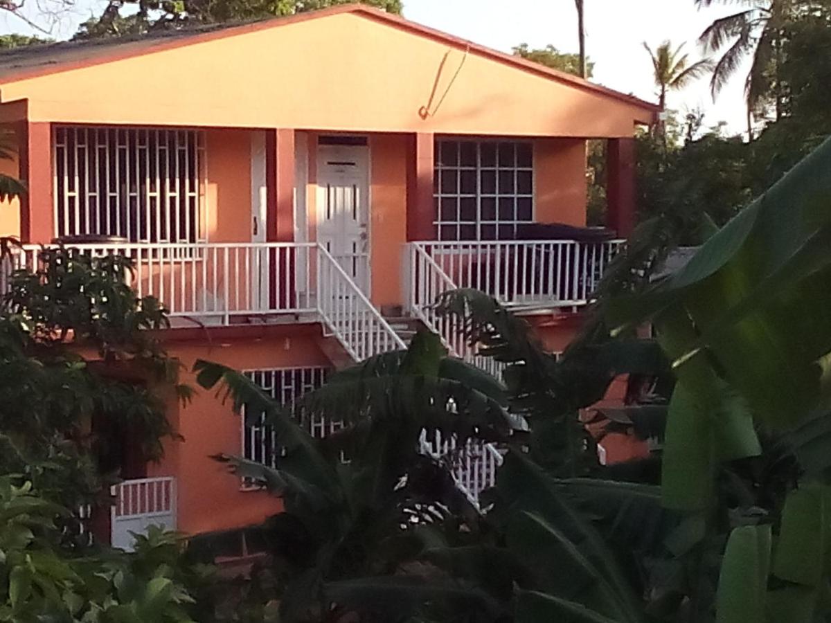 Posada Nativa Miss Casira - B&B