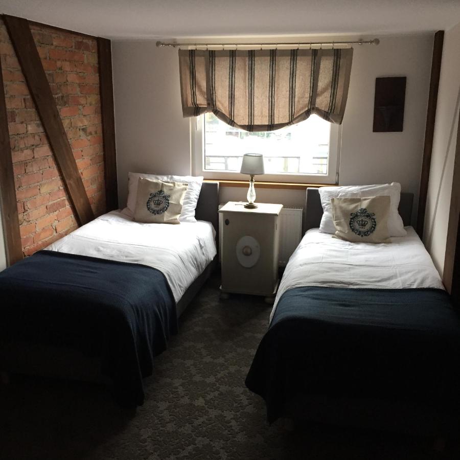 Chambre Lits Jumeaux avec Salle de Bains Privative