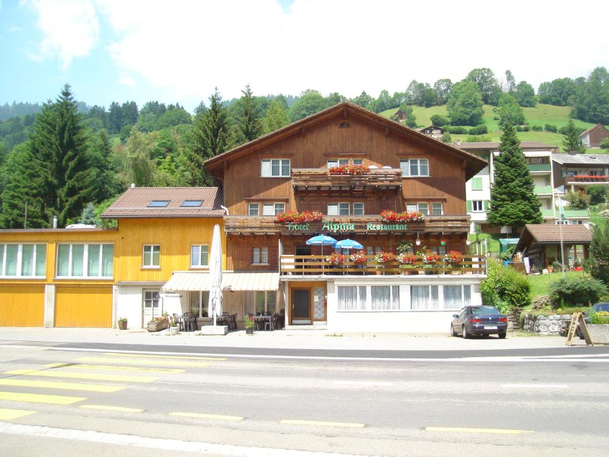 B&B Unterwasser - Hotel Alpina - Bed and Breakfast Unterwasser