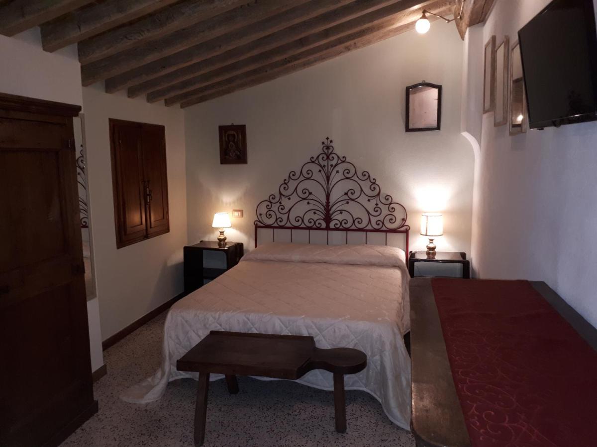 B&B Sansepolcro - Dolce Rosa ♡ Centro Storico - Bed and Breakfast Sansepolcro