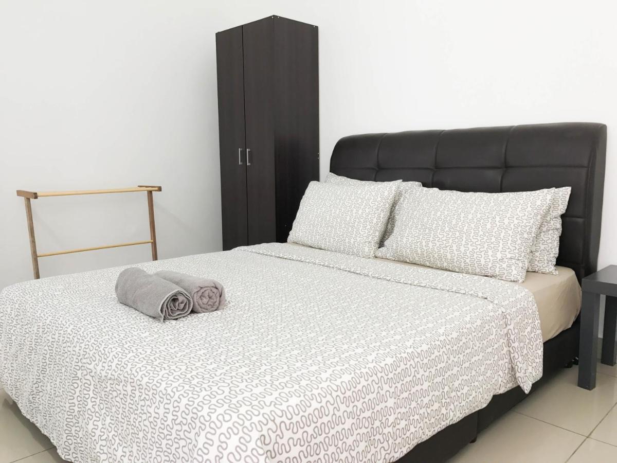 Appartement met Uitzicht op het Zwembad 
