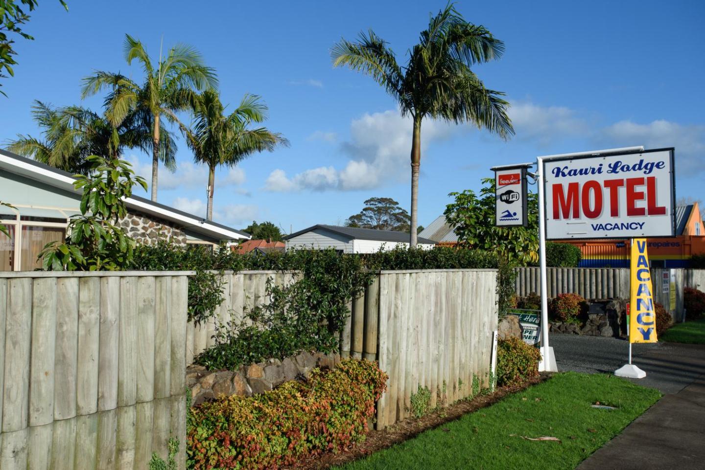 Kauri Lodge Motel 1