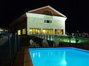 Hotel con piscina