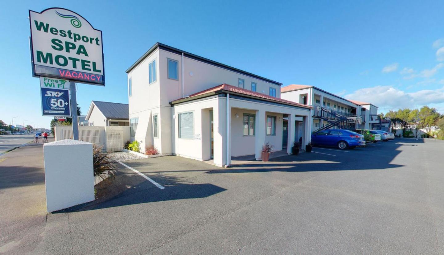 Westport Spa Motel 1