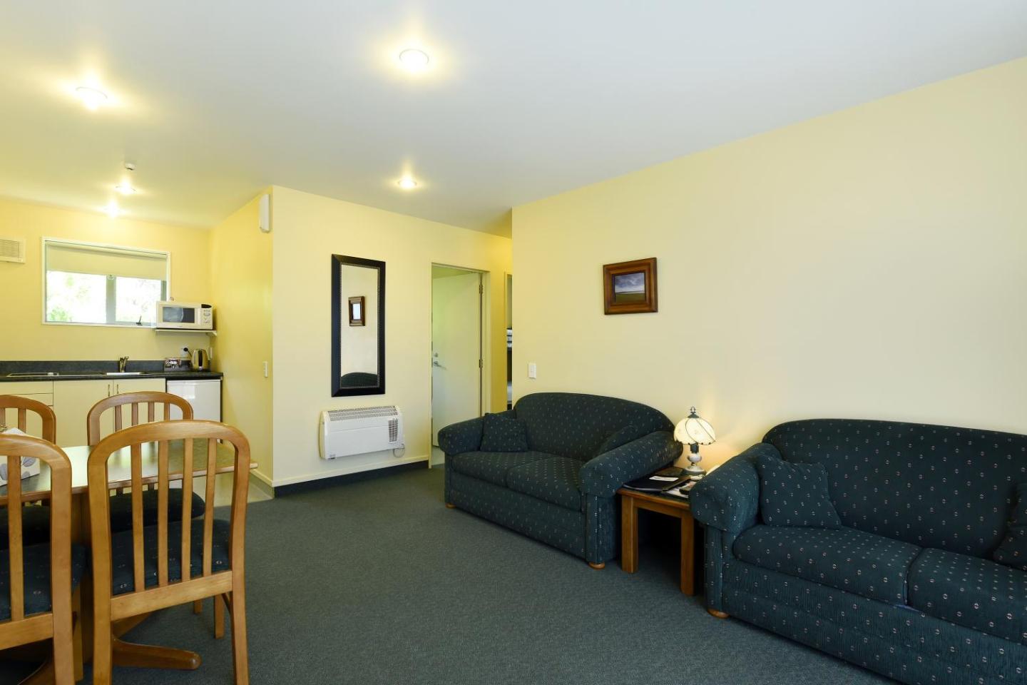 Abelia Motor Lodge 3
