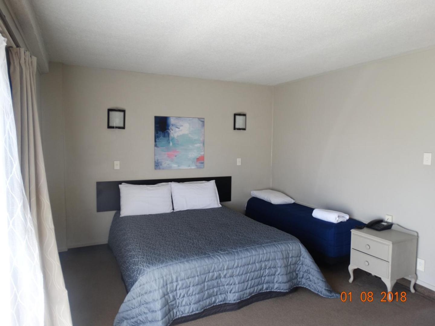 Ambassador Motel 5