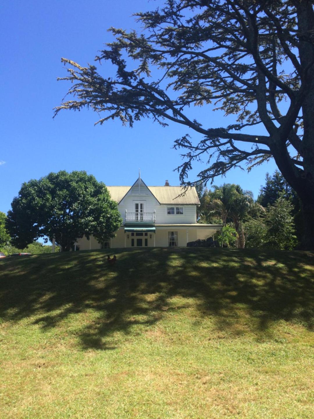 Paheke Boutique Lodge 1