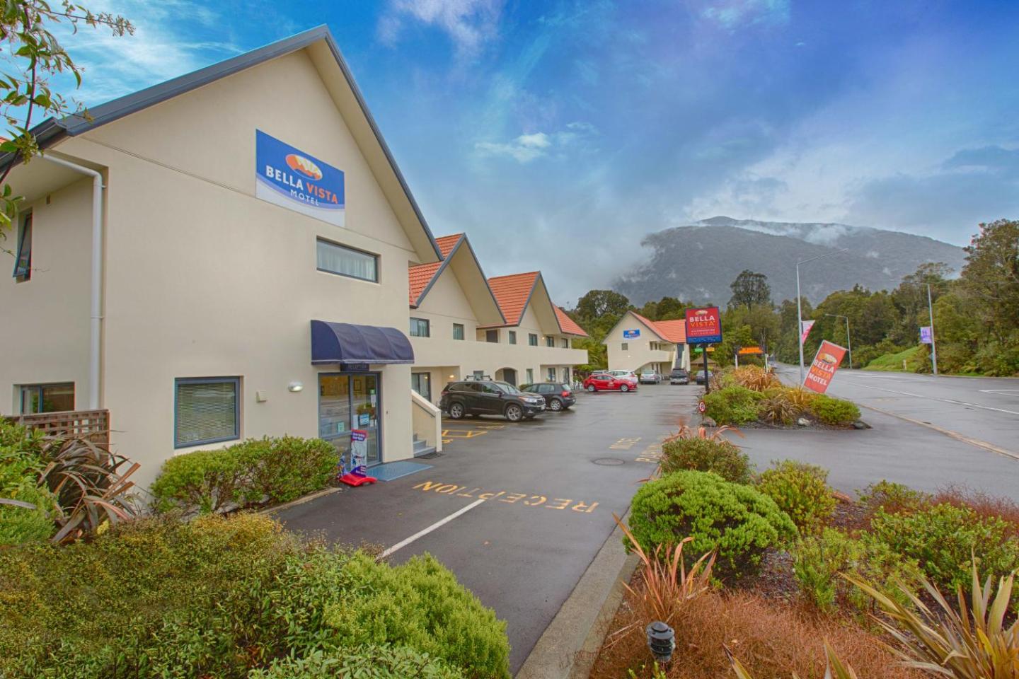 Bella Vista Motel Fox Glacier 4
