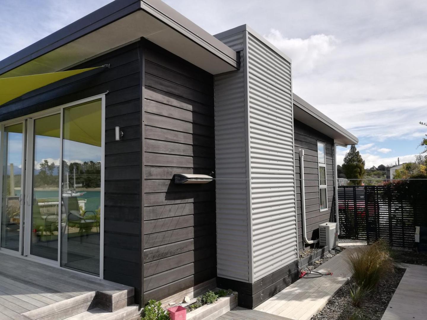 Mapua Wharfside Apartments 5