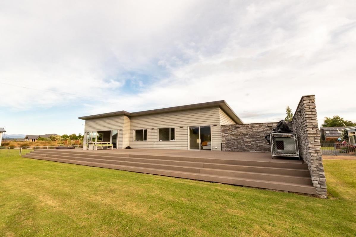 Poppa Pete's - Te Anau Holiday Home 2