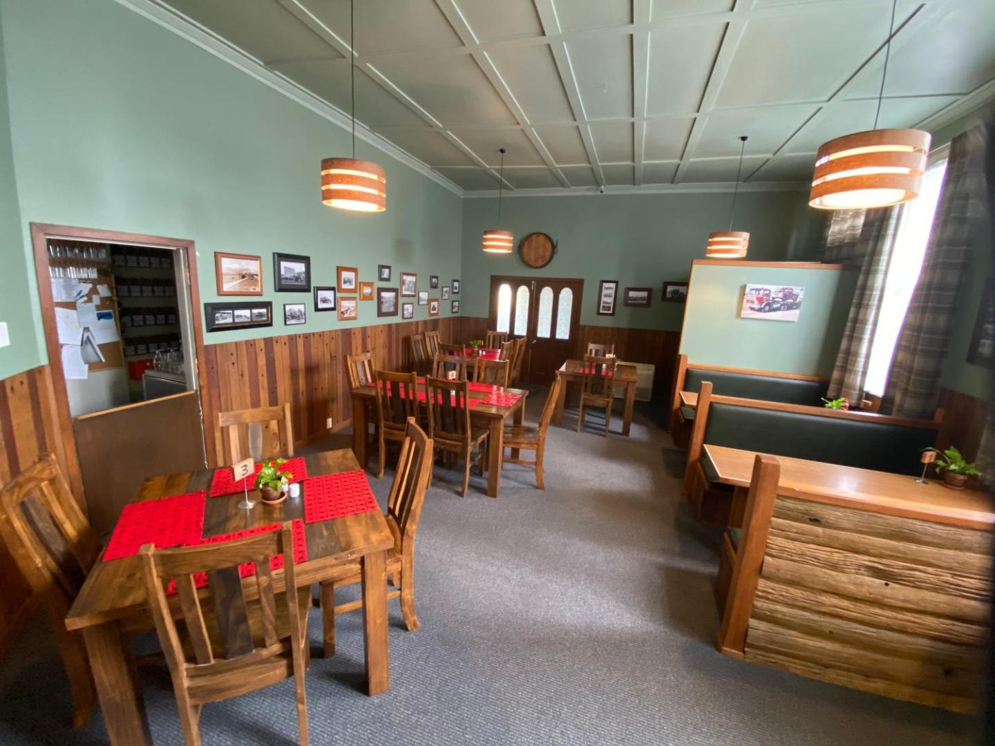 Wheels And Reels Accommodation 2