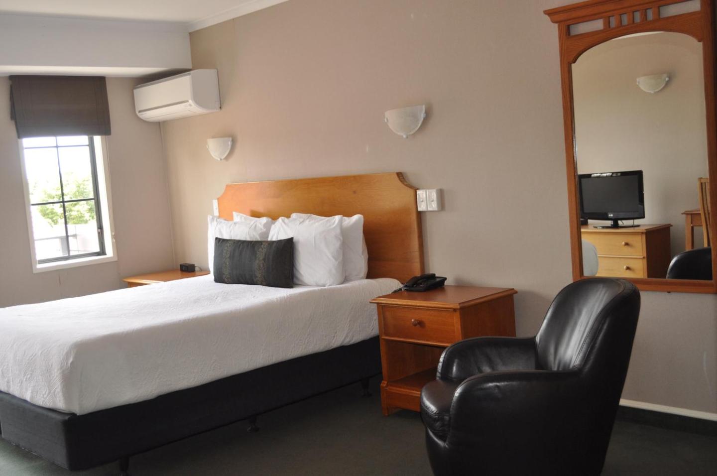 City Suites 5