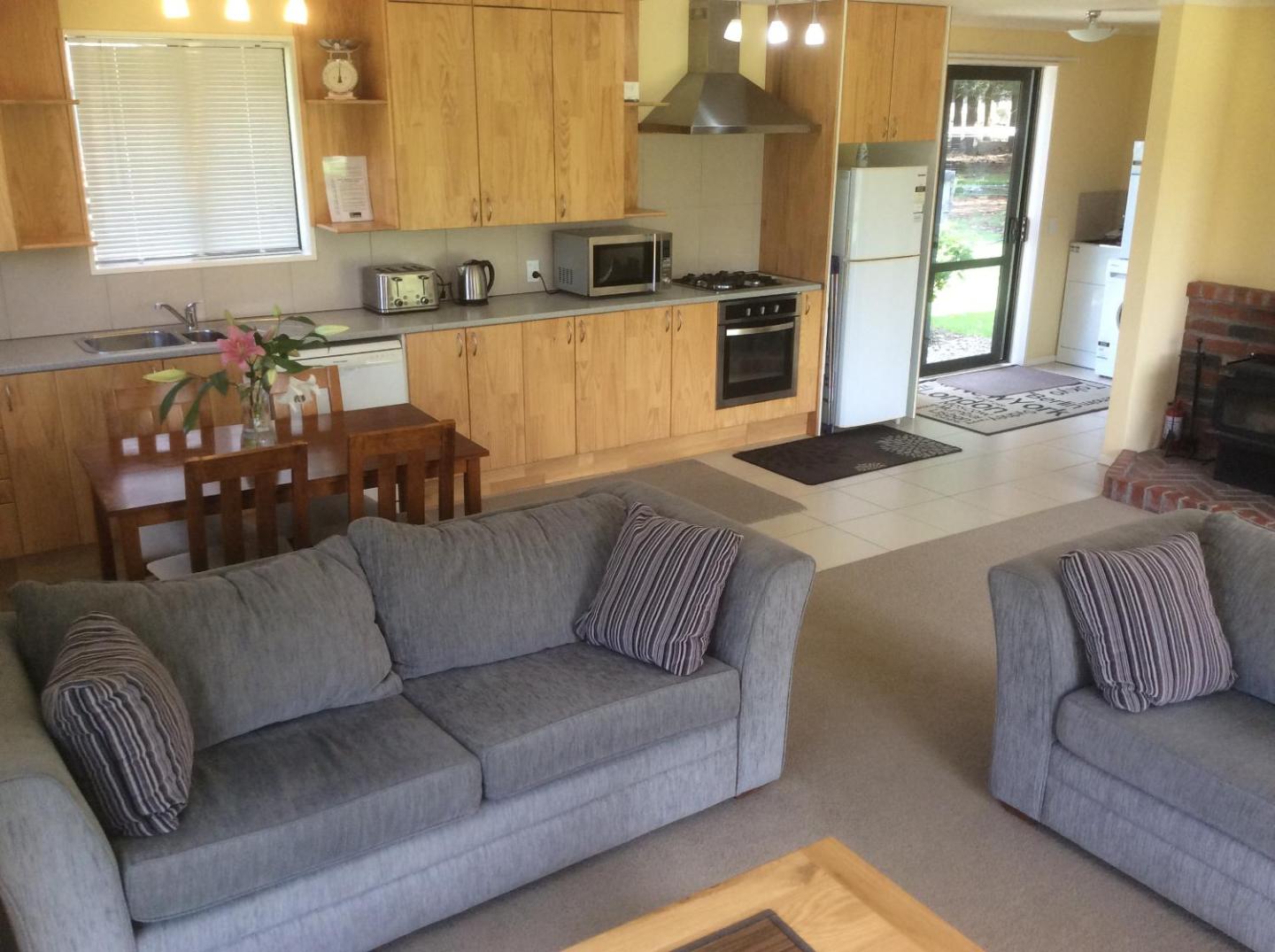Oxford Holiday Cottage (10 Acres, Mountain Views!) 4