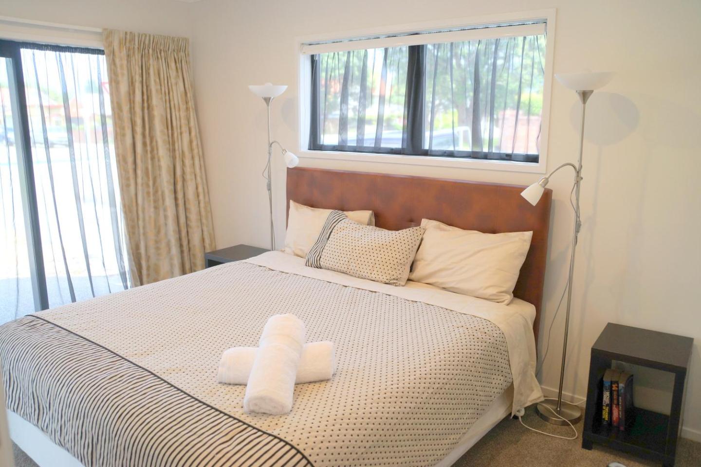 Am I In Heaven? Luxury Holiday House Experience 3