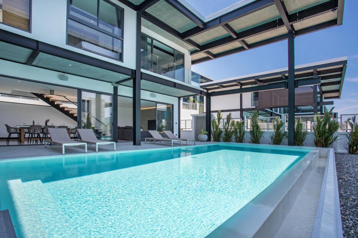 New Villa For 8 With 12m Salt Pool Sunset Garden 3