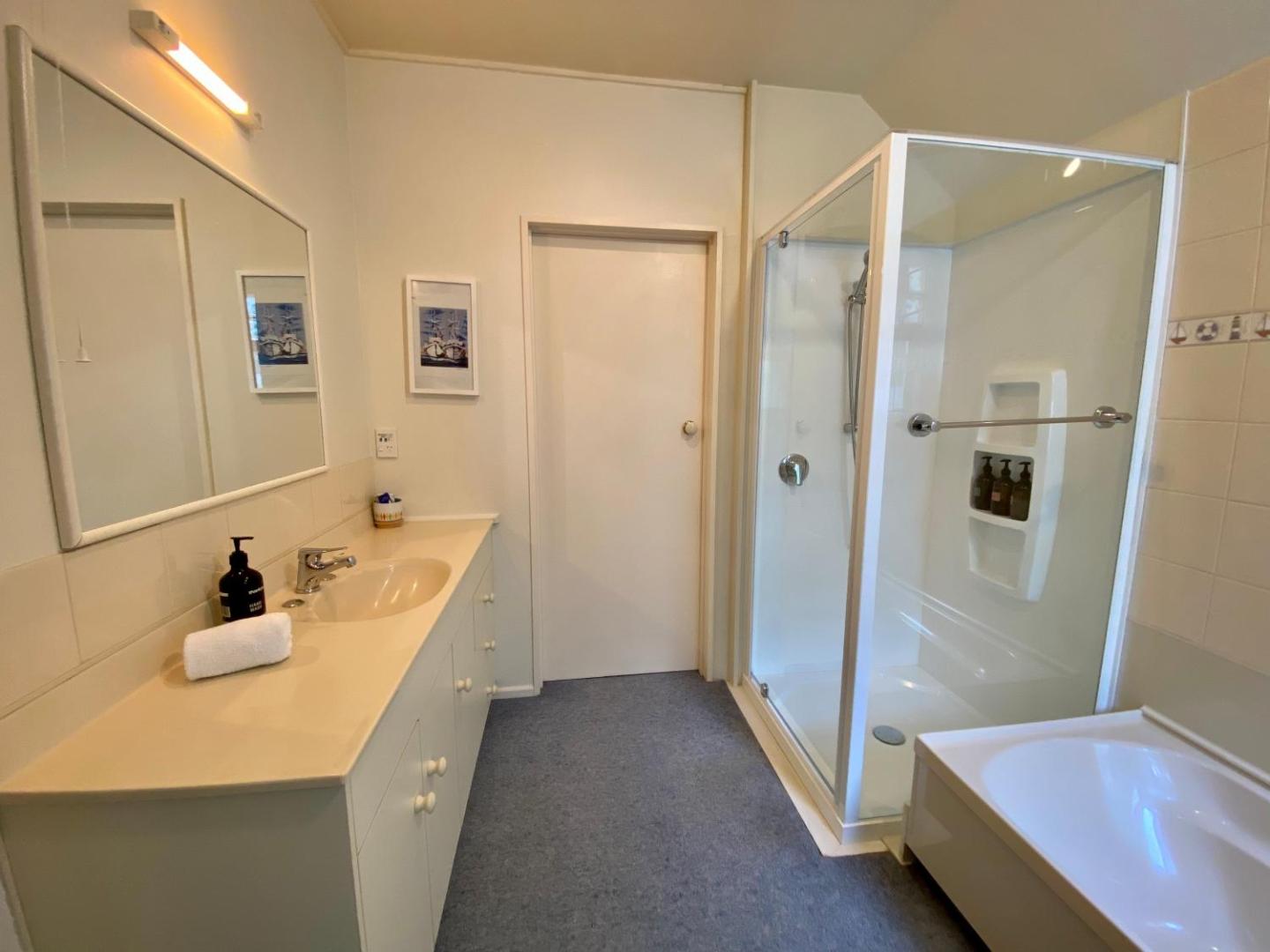 Comfortable And Homey - Arrowtown Stay 4
