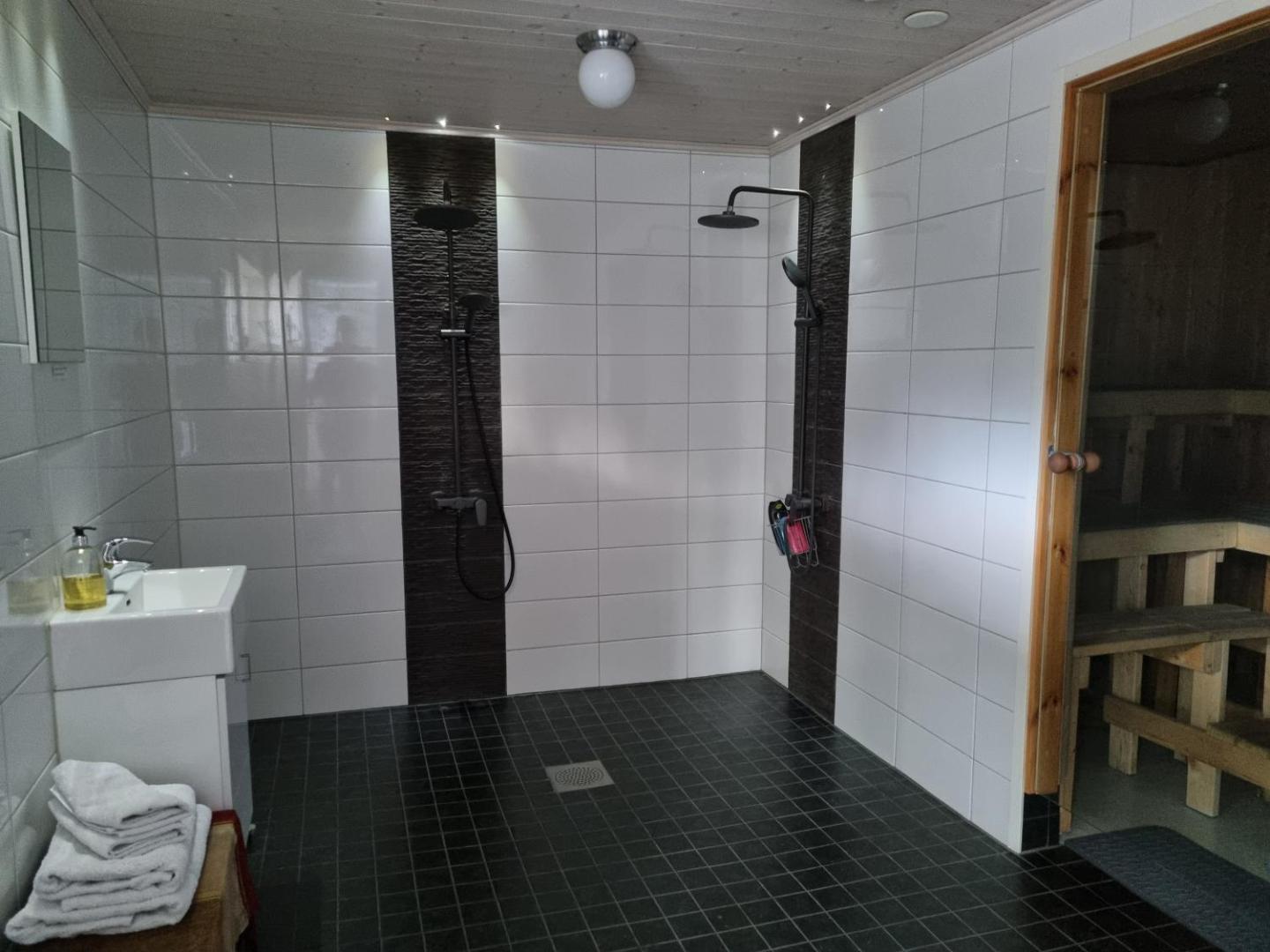 Sydåbacka Guest House, A Room With A Sauna 4