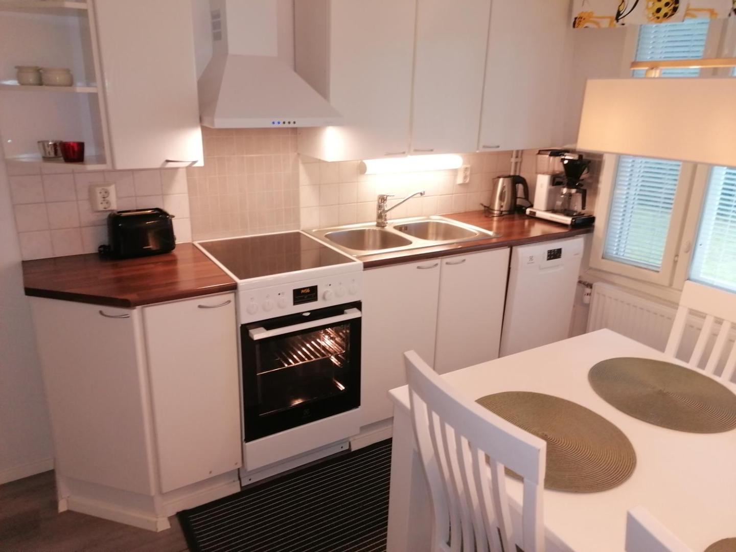 Majoituspalvelu Nurmi Apartment Peipontie 3 A Saunallinen Huoneisto 3