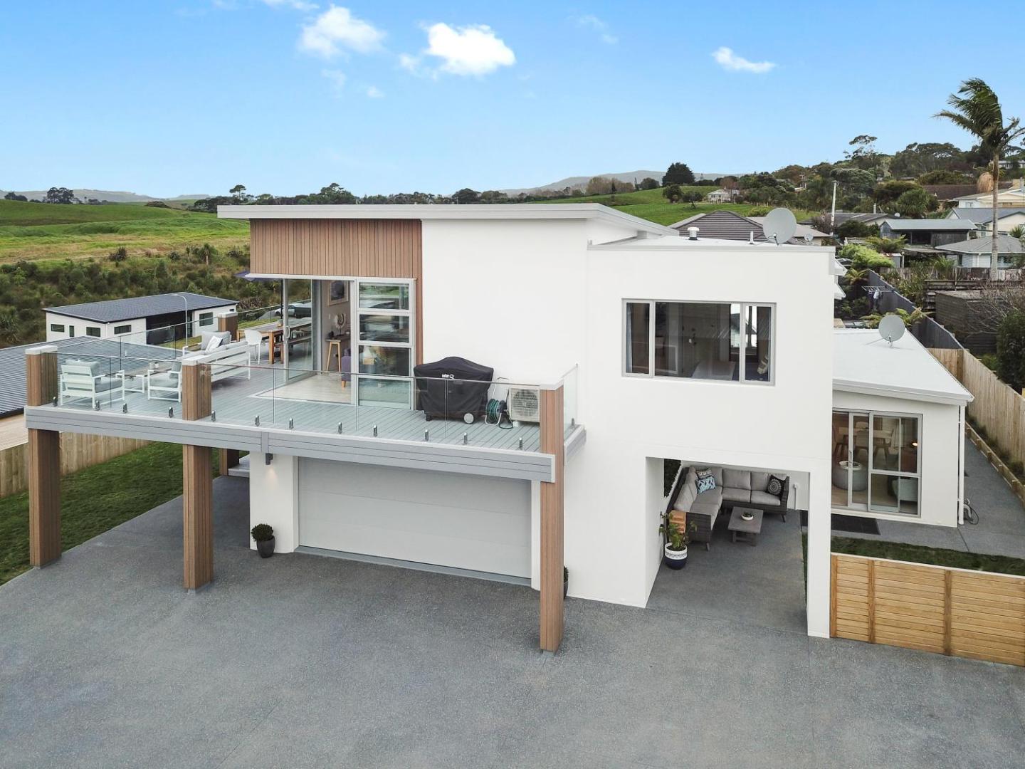 Hillside Haven House And Unit Spa Pool 2