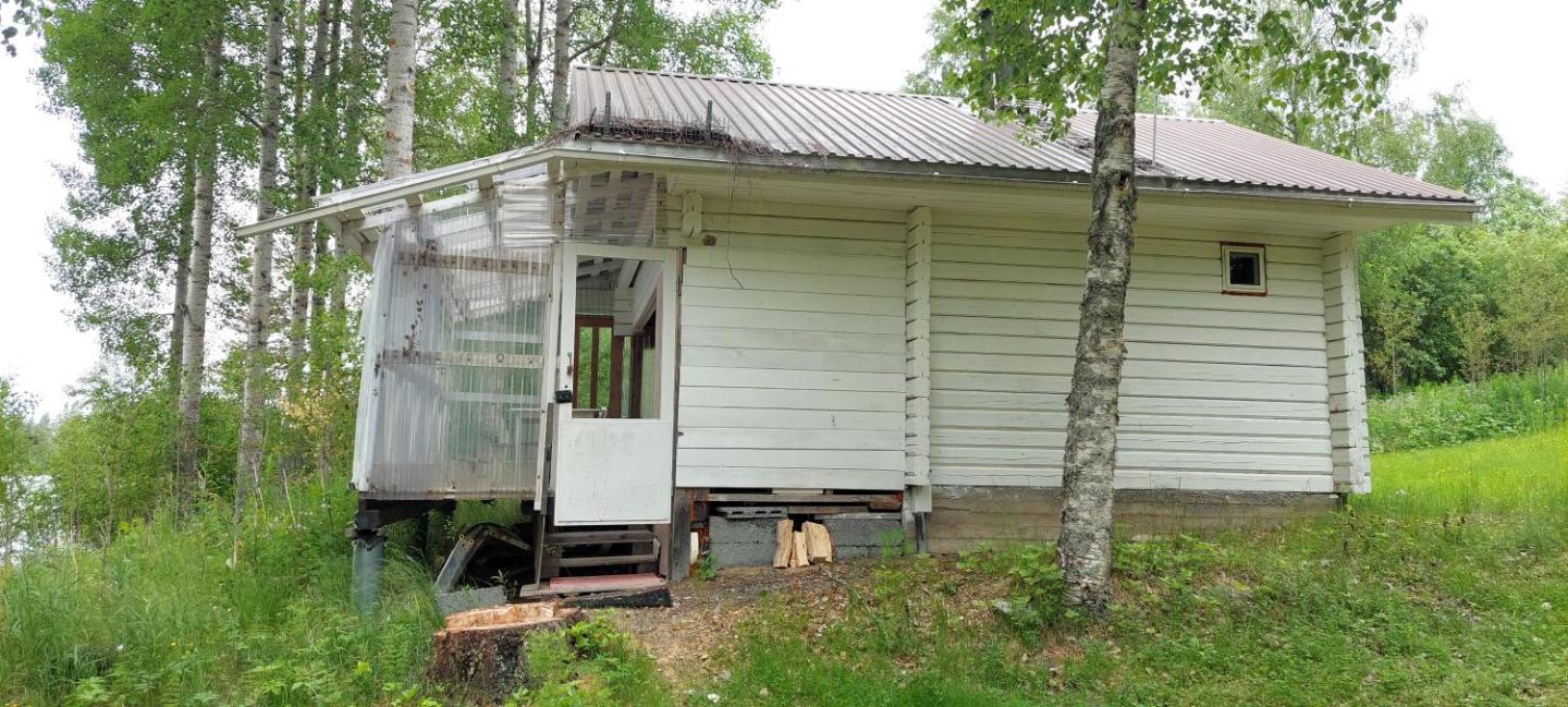 Pikkumökki Lintukoto 2