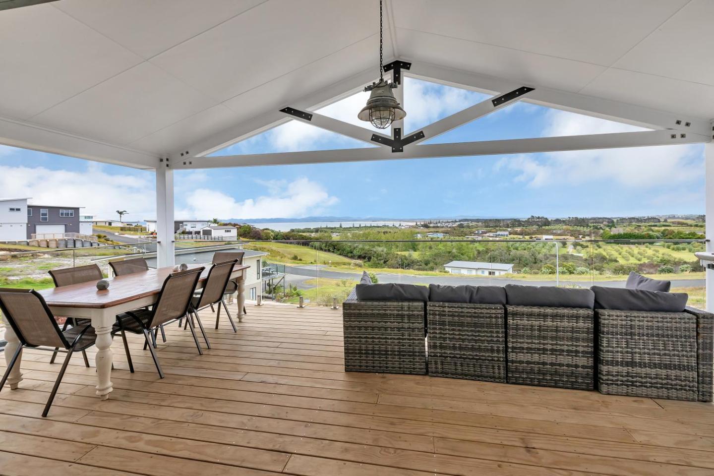 Seaglass - Karikari Peninsula Holiday Home 3