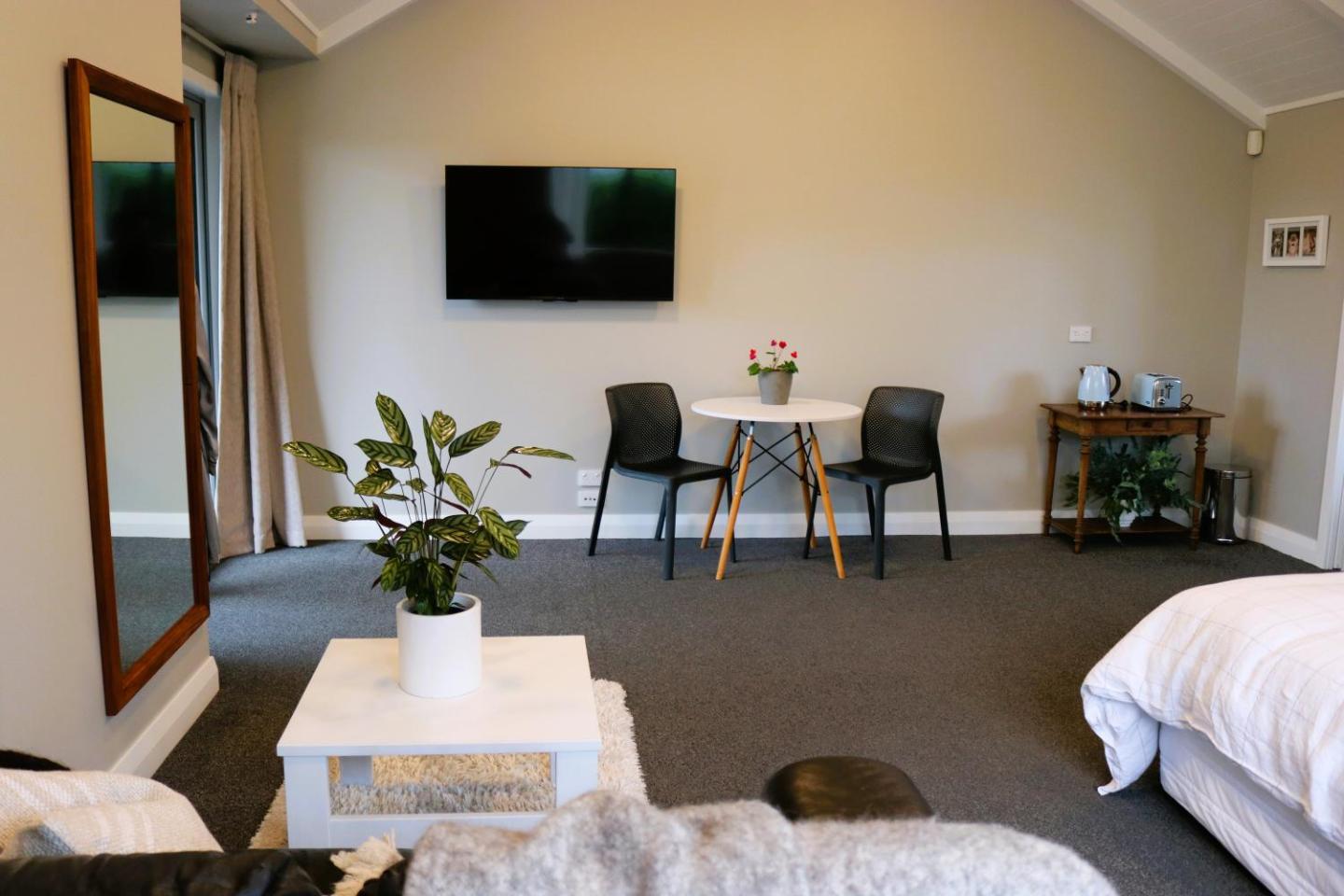 St Kilda Studio 4