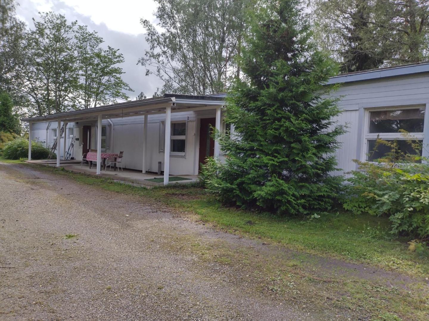 Saarnimaja 4