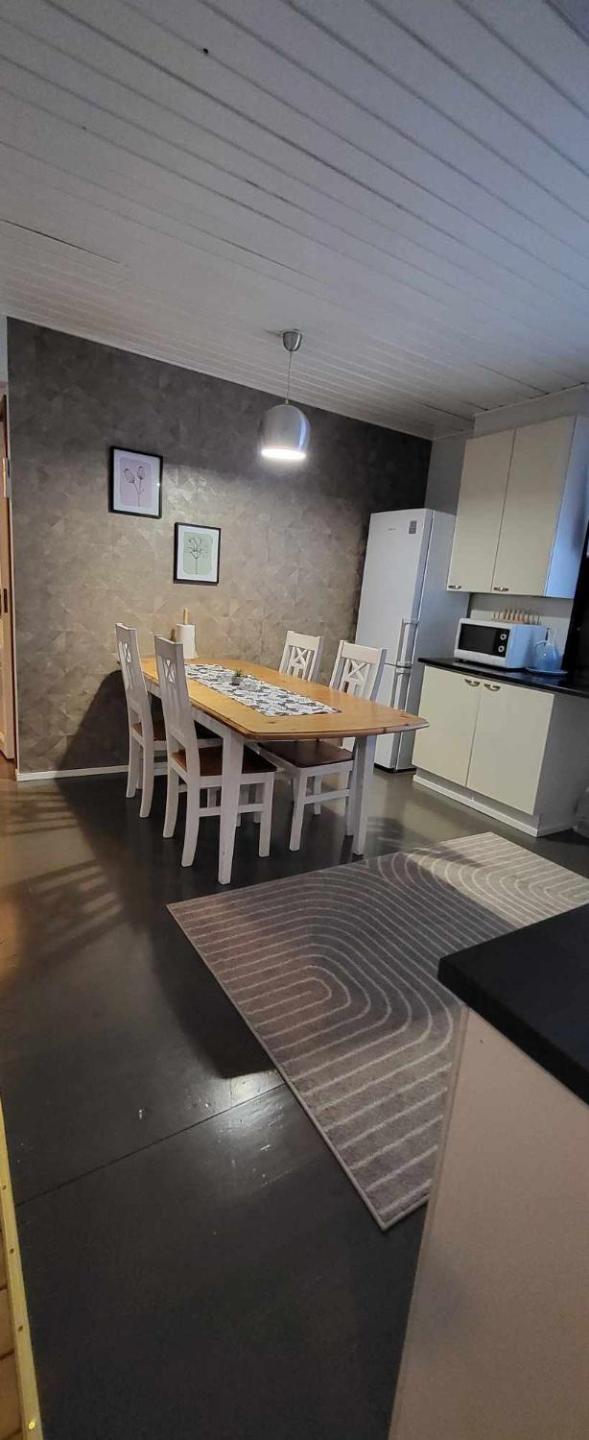 3 Bedrooms, Sauna And Kitchen All House 4