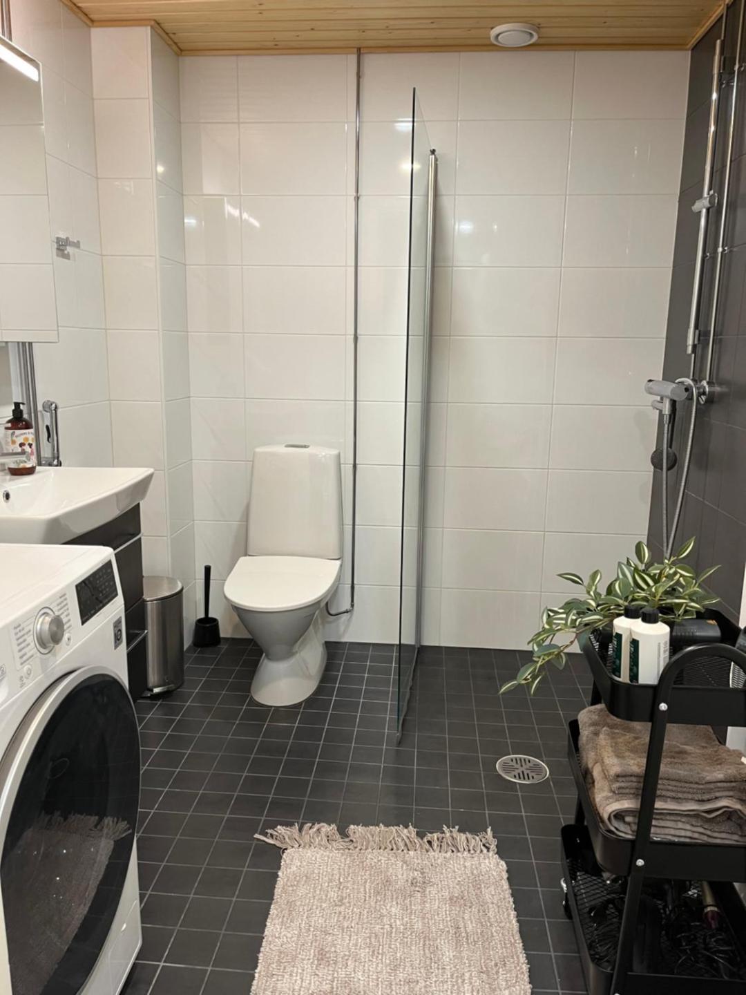 Studio Vip - Close To Airport And Tikkurila Train Station 5