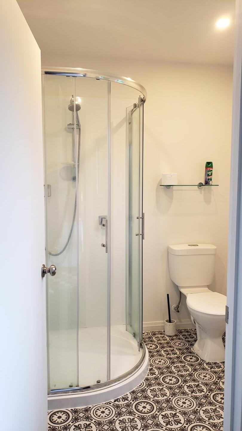 Coro Gold - Seaview Garden Suite Tairua 5