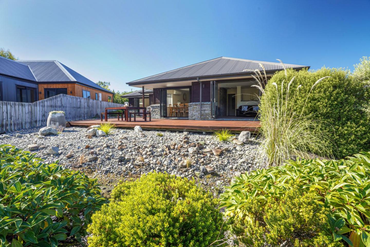 16 Rutherford Crescent 3