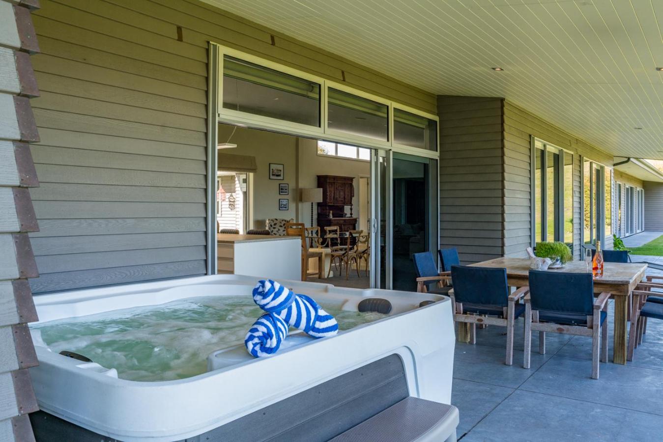 Hepina Heights Retreat Taupo Kinloch 4