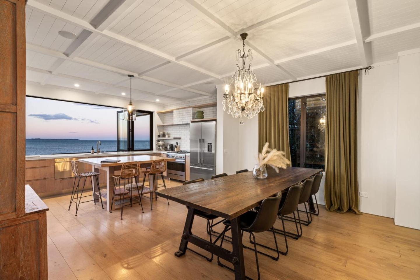 Beachfront Mediterranean Villa 2