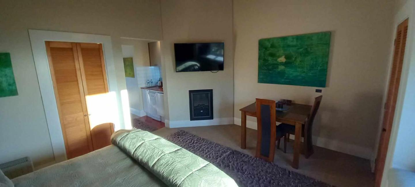 Tonix Boutique Accommodation 1