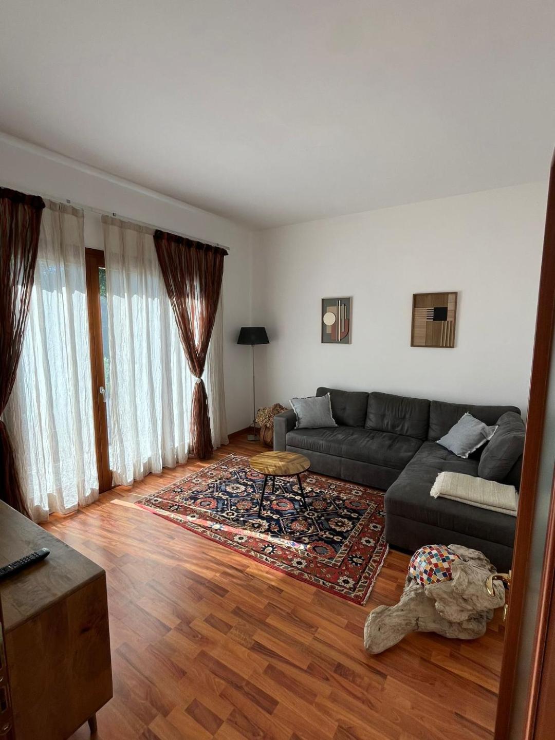 Appartamento 2 camere, con giardino