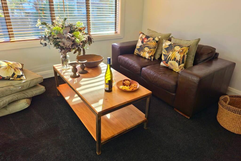 Apartment 2 - Haddin Court - Stunning Executive 5