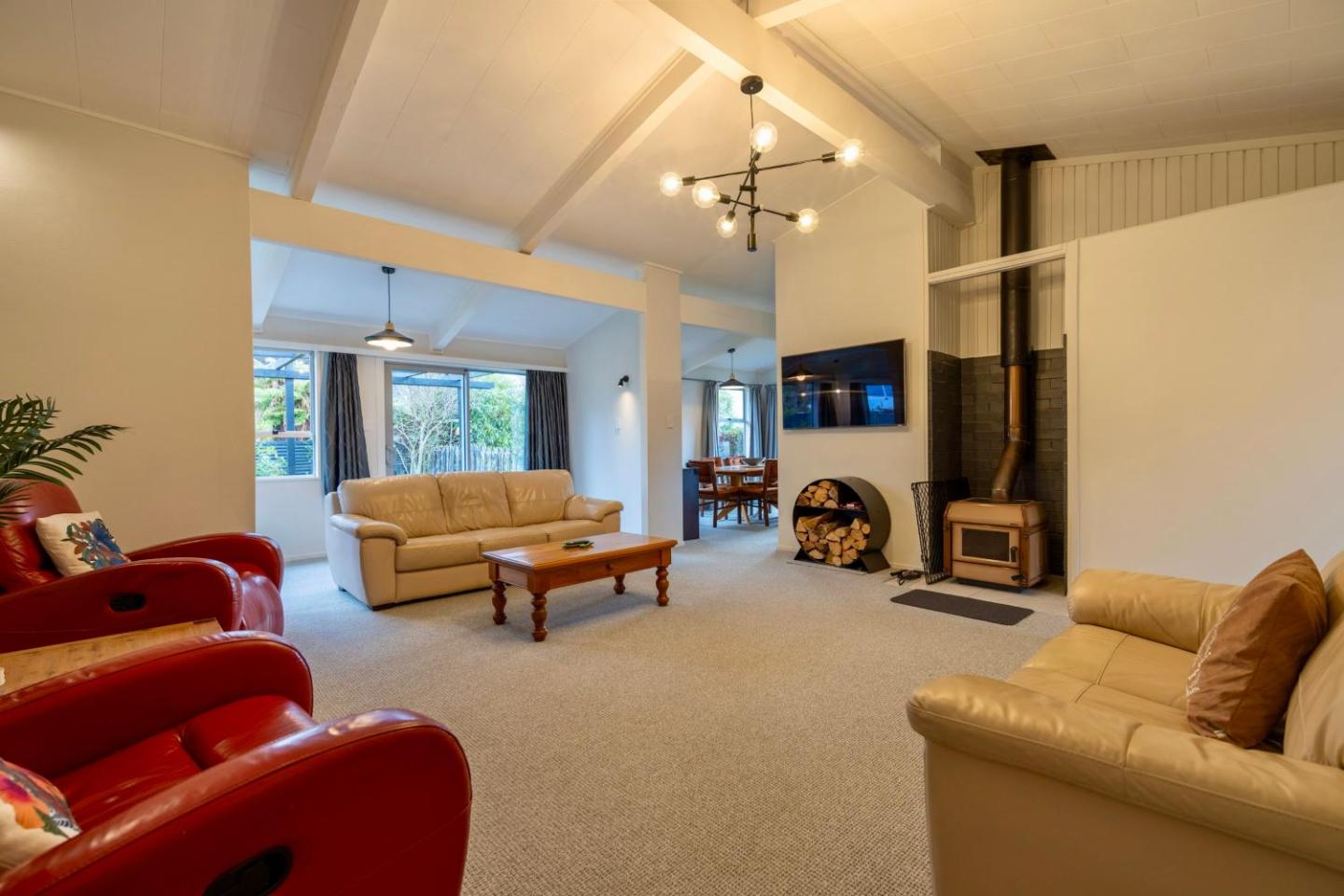 27 On Henry - Te Anau Holiday Home 5