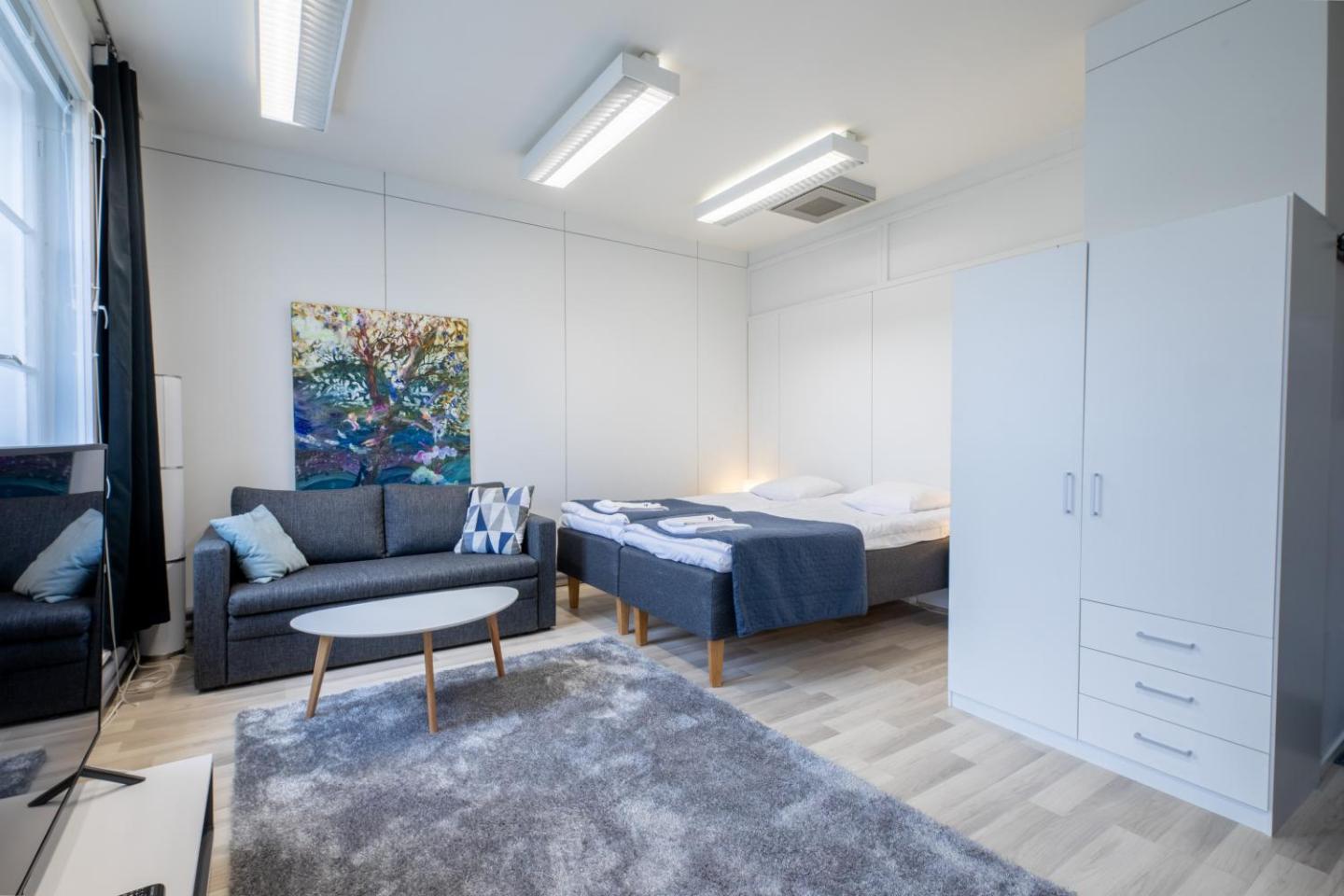 Tyylikäs City Studio, Terassi Ja Ilmainen Parkki Vanha Postitalo 2