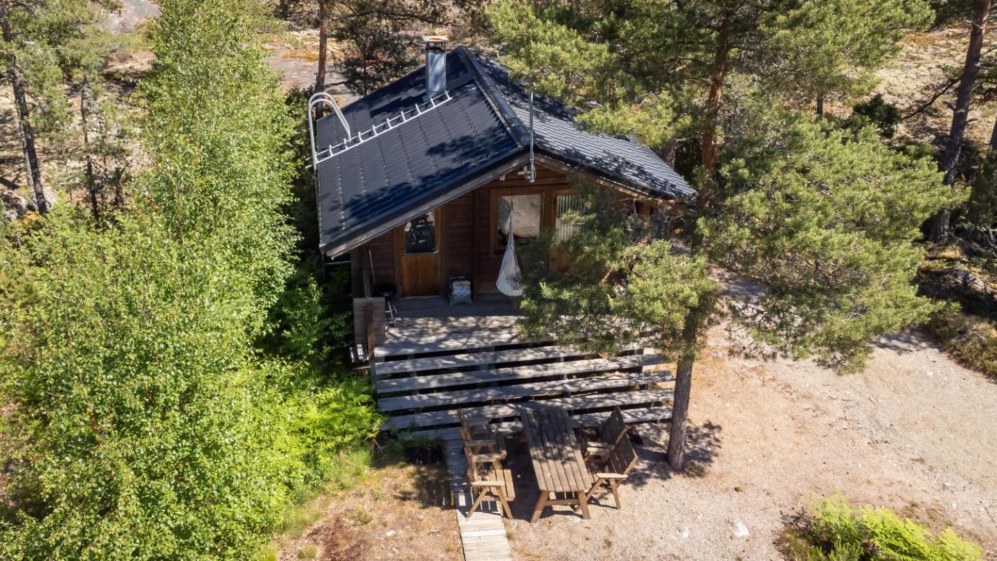 Pinetree Cottages Cabin With Loft 4
