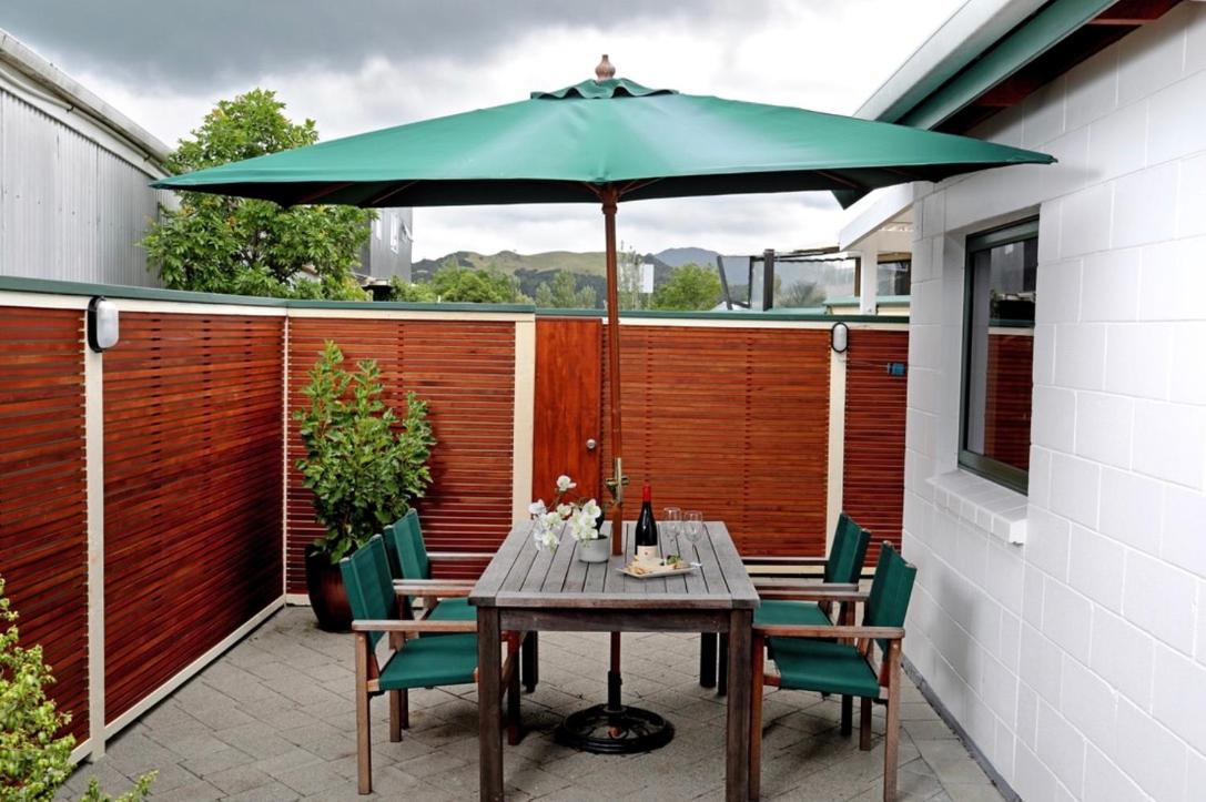 Coromandel Central Cottage Luxury W Spa 3