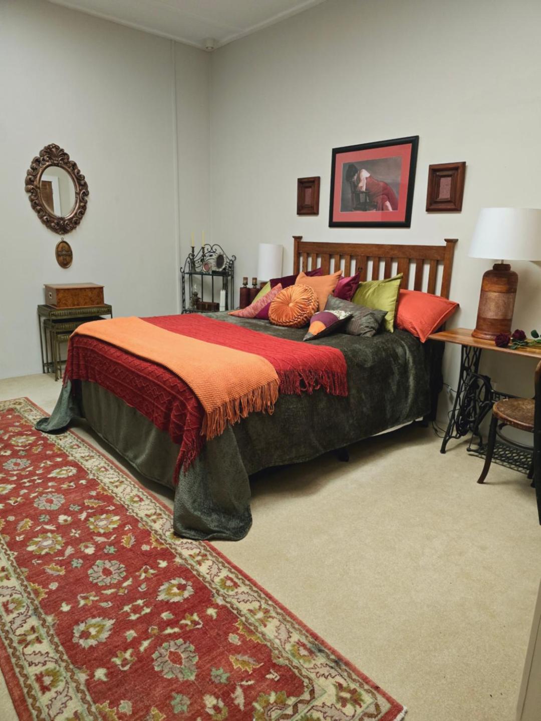 Royal Accommodation 2