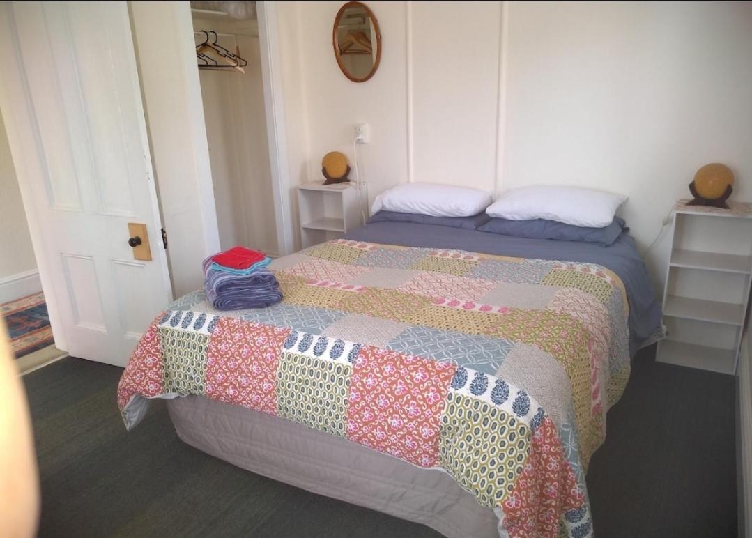 Inner City Cottage 3