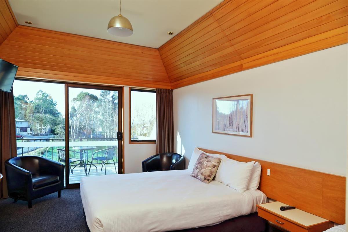 Rosebank Lodge 4