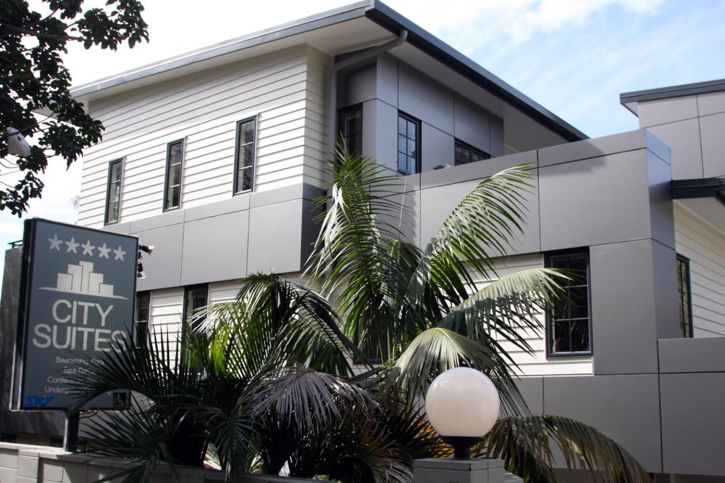 City Suites 3